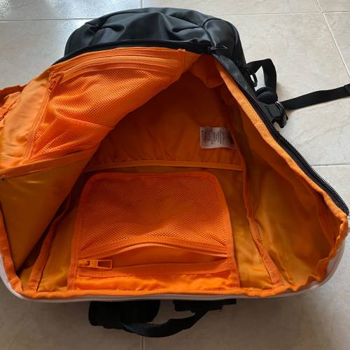 Adidas OPS 30L背囊 多間隔可側面開有鞋隔