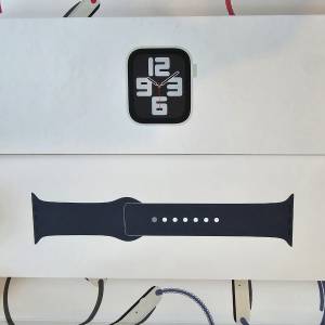 全新Apple Watch S9 Sliver 41mm GPS