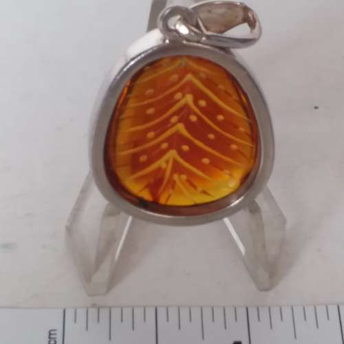 北歐 琥珀鑲嵌純銀吊墜,28x24x8mm ,8.2gram.no.C19.4.24