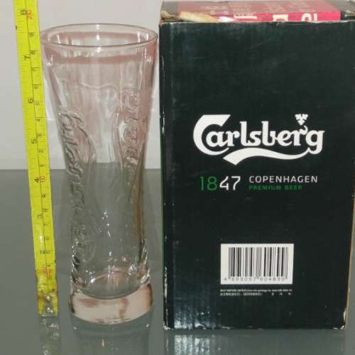 全新 嘉士伯浮雕啤酒杯 CARLSBERG BEER GLASS