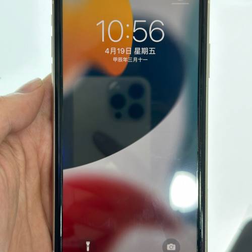 iPhone 11 64gb 白色 港版