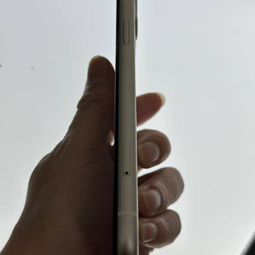 iPhone 11 64gb 白色 港版
