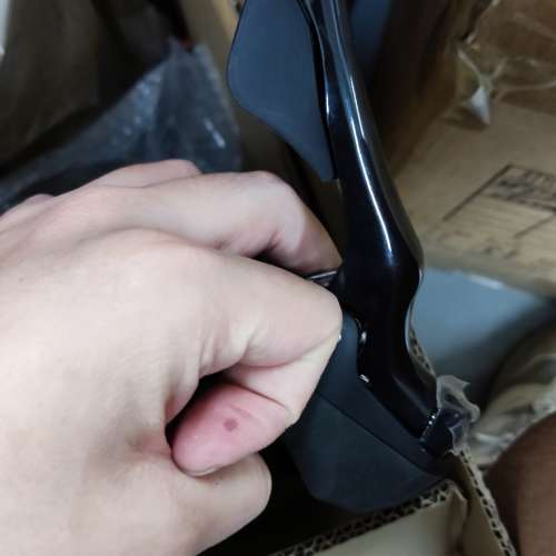 shimano 105(r7000)槍手 一對（左右） 105 c夾 105棍