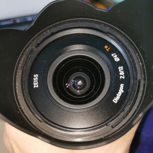 Zeiss Touit 12mm f2. 8 (Sony E mount)