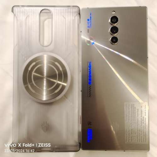 紅魔8pro+ 16+512gb ROG3 12+512gb