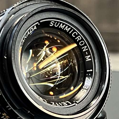Leica Summicron-m 35mm f2 IV 7 elements tiger claw version lens with hood