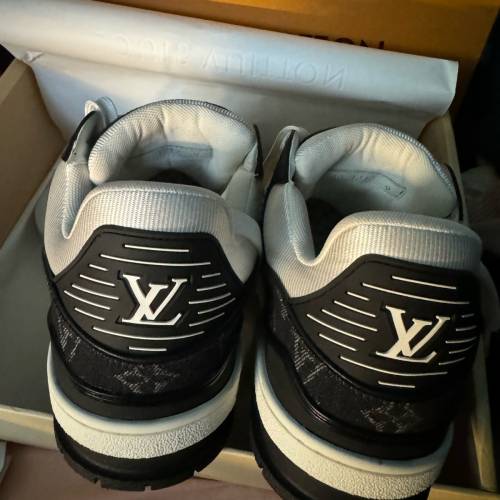 LV Trainer 9號