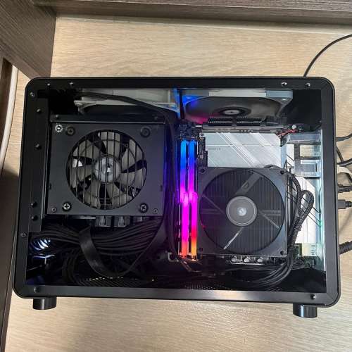 H670M-ITX/ac ITX 主板 + i5 12400 Intel