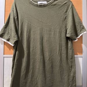 HAMAKO-HO軍綠色T-shirt
