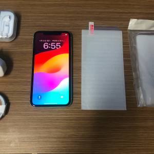 White - Full set 99%new iPhone XR 256gb battery 100% one month warr