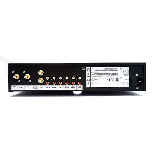 義大利LECTOR Audio ZUM-H-XLR 耳擴