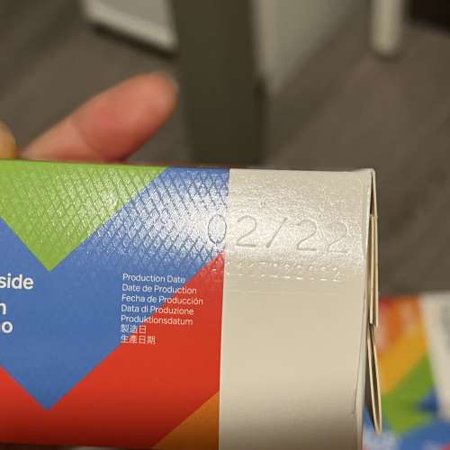 Polaroid Go color film  寶麗來 Go 相紙 ( 剛過期一年）