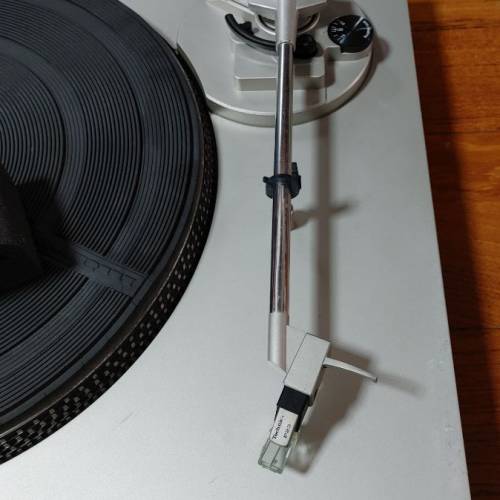 Technics sL D2O唱盘