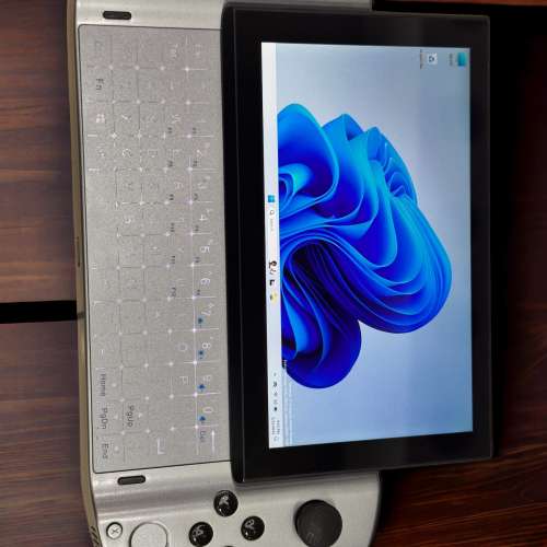 CPD win3 高配掌機 i7/16/1T 輕便又強大