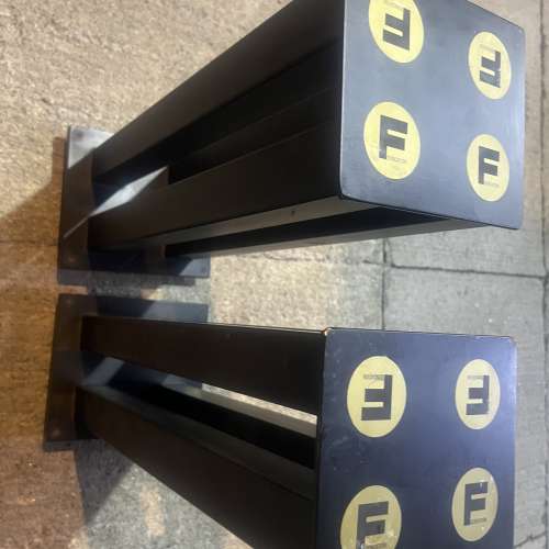 foundation 範天臣金標腳架24吋一對