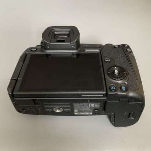 Canon EOS R 相機 行貨 99%近全新 3粒原廠電池
