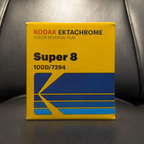 *NEW in Stock 新片現貨 * Kodak Super 8 Ektachrome Color Reversal Film 100D/7294