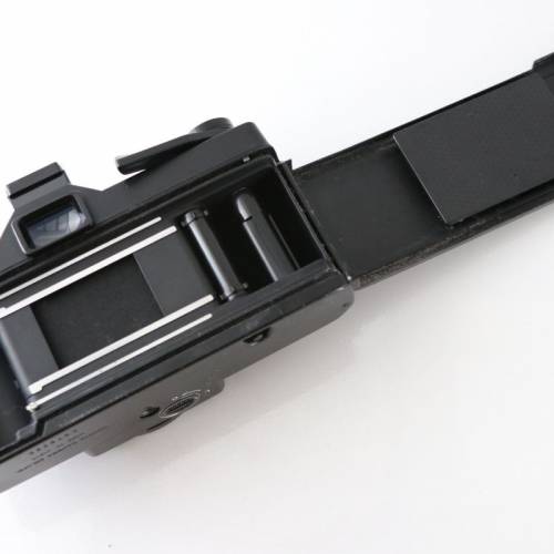 出讓日本 Mamiya NC1000S 135mm單反相機