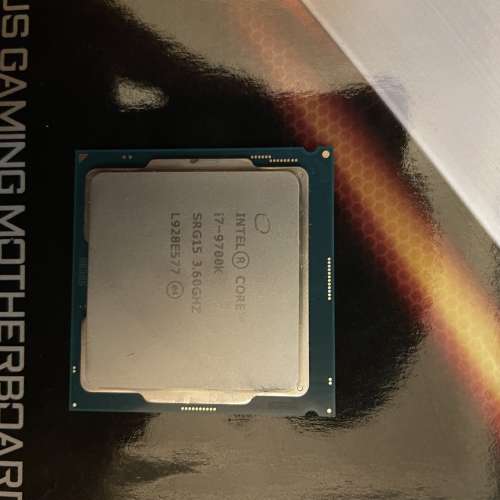 i7 9700K