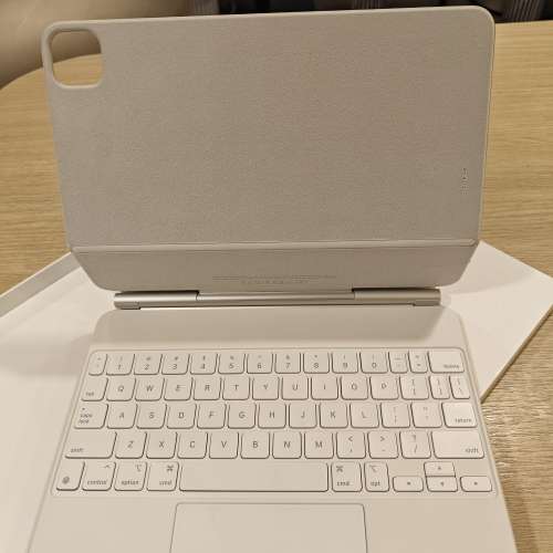 Apple 原裝 magic keyboard for ipad pro/air (2nd generation) 白色