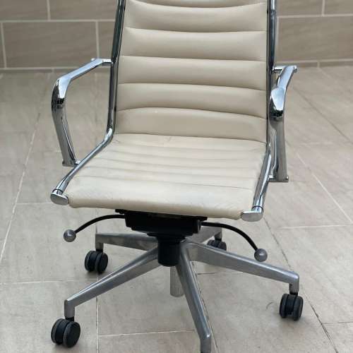 Executive chair ALUMINIA DELUXE including armrests Designer Chair
