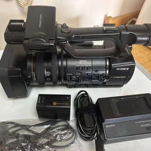 SONY HXR-NX5專業NXCAM AVCHD 攝錄一體機，附 GPS 記錄全高清