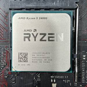 AMD R5 2400G