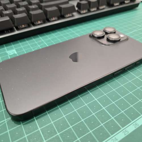 APPLE iPhone 15 Pro Max 1TB (Black)