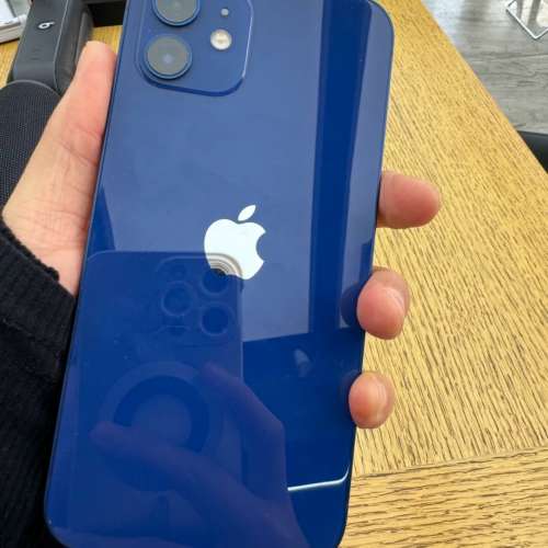 iPhone 12 256G 藍色，電池效能100 %，個人自用機