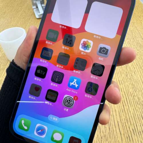 iPhone 12 256G ，所有功能正常使用，電池效能100 ％，5G 雙咭雙侍，可同時使用兩張...