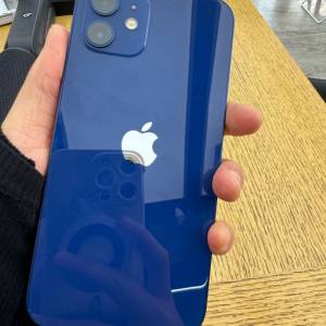 Apple iPhone 12 256GB ，100 ％電池健康，性能良好，長期帶住Mon貼同埋手機保護套