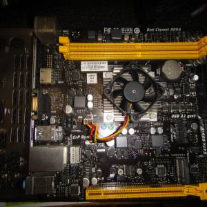 ( ITX) BIOSTAR A10N-8800E 底板支援DDR4 及M.2 附Window10Pro
