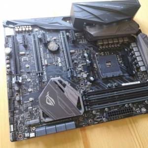 (新淨)ASUS ROG CROSSHAIR VI HERO 底板連背板