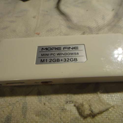 手指電腦 Portable Mini PC 2GB 32GB Intel Bay Trail Cr, Z3735f