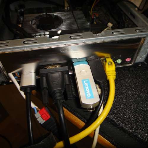 MAHOBAY 小形電腦 i5-3337U 1.8GHz 8GB Ram 128GB SSD