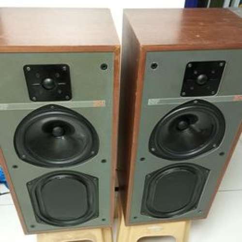 KEF 203.  3路