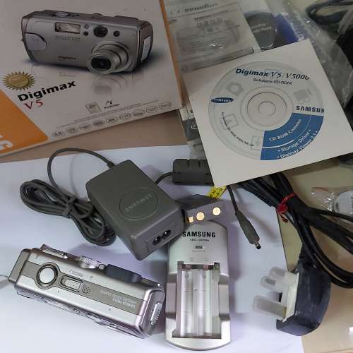 Samsung Digimax V5, made in Korea, 5M resolution全套