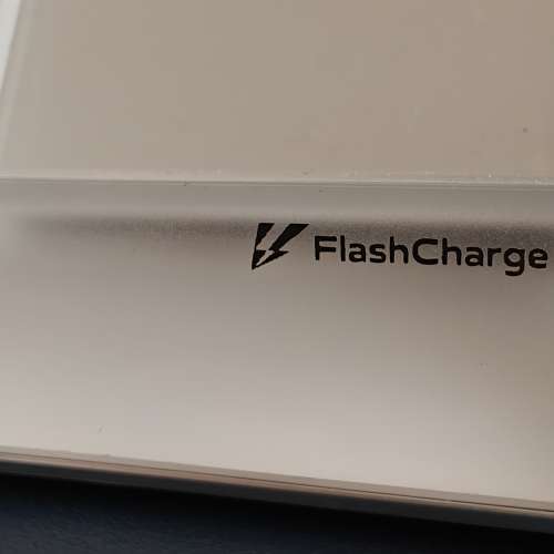 Vivo 原裝 50w 閃充 無線 充電座 99%新