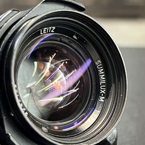 Leica summilux-m 35mm f1.4 pre-a late Canada version lens with hood