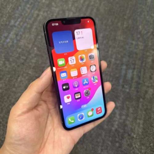 Apple iPhone 13 512G  6.1寸大螢幕，功能全部正常運作，電池效能100 %，電池良好，...