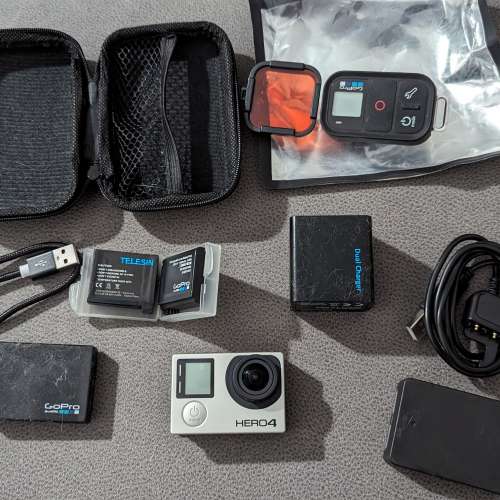 95%新 GoPro HERO 4 Black Edition  4K 運動相機 +額外配件