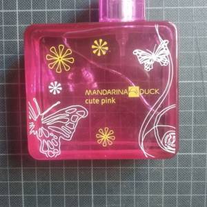 mandarina duck cute pink 100ml over 90new not ck  burberry perfume