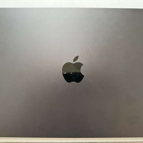 Apple MacBook Pro 14” M3 Pro 18GB+512GB Space Black 太空黑行貨只用兩星期