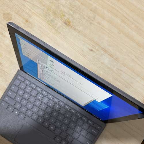 Surface Pro 5 4G/128GB/I5-7300U