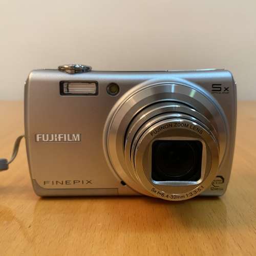 Fujifilm F100fd CCD