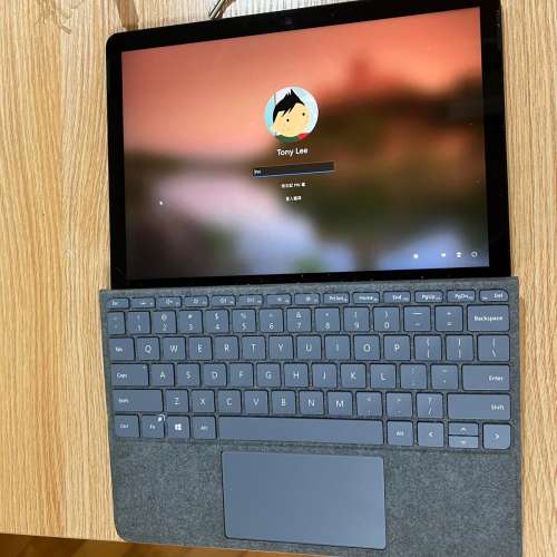 Surface go 3 (windows 11 ) 8gb+128GB i3