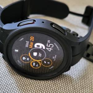 Samsung Galaxy watch 5 pro Lte 45mm titanium black