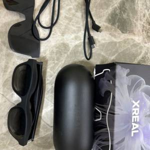 Xreal air 2 air VR 連BEAM  眼鏡 2023年12月份買，保到今年12月