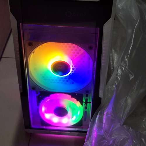 出售小型電腦-工作編程剪片娛樂遊戲多開掛網模擬器等等可用