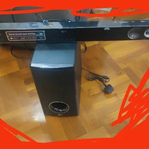 LG nb3520a 300W sound bar and Woofer, 有遙控